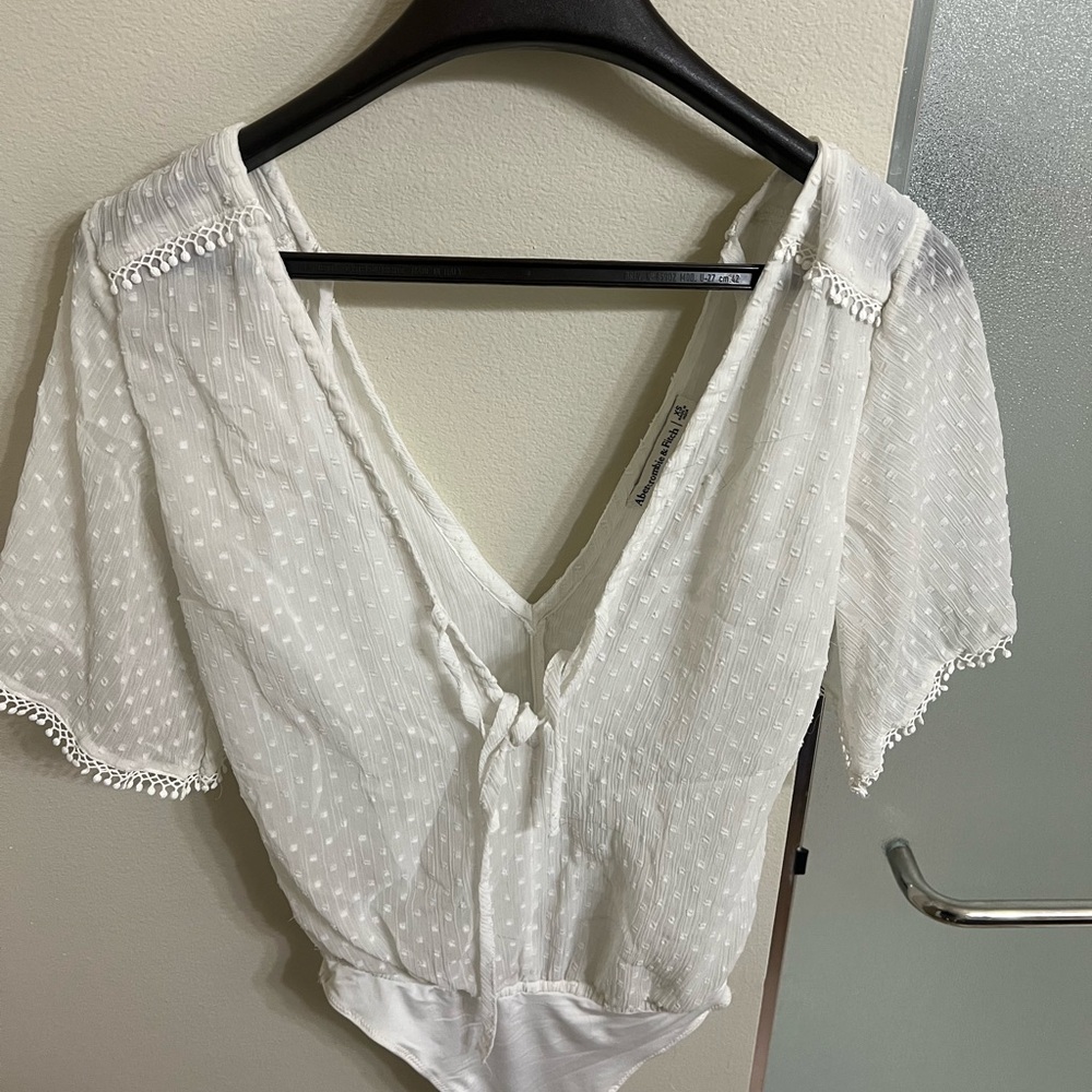 Abercrombie & Fitch White Textured Bodysuit
